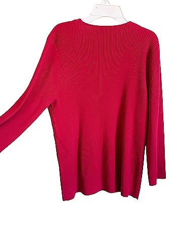Requirements Long Sleeve Top (view 2)