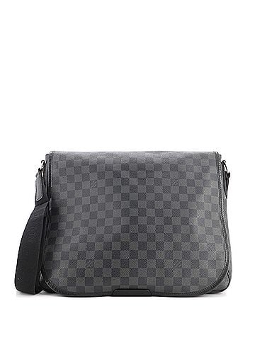 Louis Vuitton Daniel Messenger Bag Damier Graphite GM (view 1)