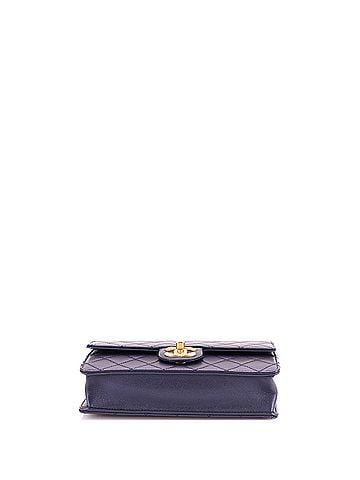 Chanel Chic Pearls Flap Bag Quilted Lambskin Small (view 2)