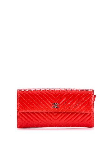 Chanel CC Gusset Flap Wallet Chevron Patent Long (view 1)