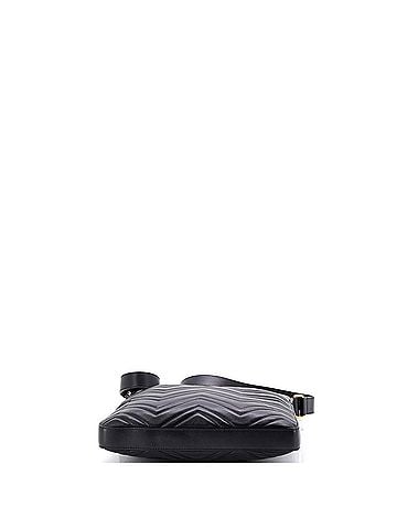 Gucci GG Marmont Zip Messenger Bag Matelasse Leather Medium (view 2)