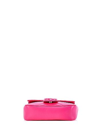 Gucci GG Marmont Monochrome Flap Bag Matelasse Leather Super Mini (view 2)