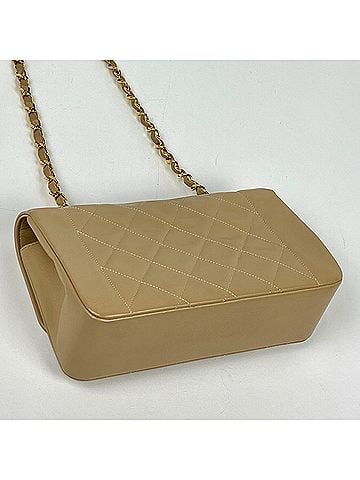 Chanel Chanel CHANEL Shoulder Bag Coco Mark Matelassé Leather Beige Women's (view 2)