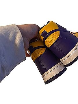 Nike Sneakers (view 2)