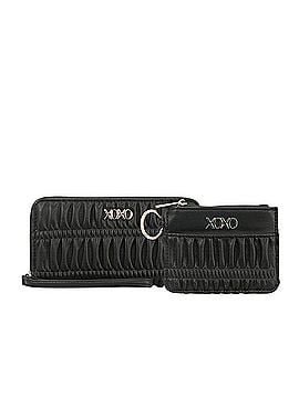 XOXO Wallet (view 1)