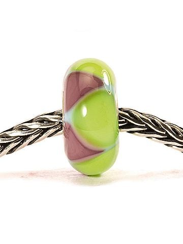 Trollbeads Women's Triangles Glass Bead Charm (view 2)