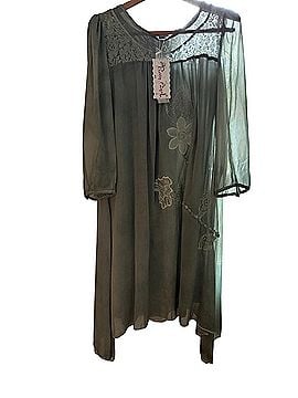 Pretty Angel Casual Dress (view 2)