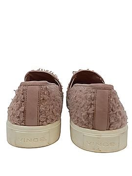 Vince. Flats (view 2)
