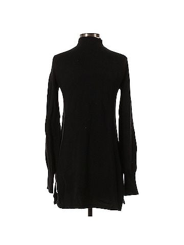 Neiman Marcus Neiman Marcus Cashmere Pullover Sweater (view 2)