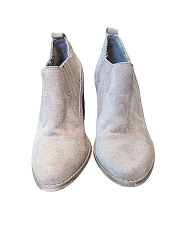 Chinese Laundry Ankle Boots (view 2)