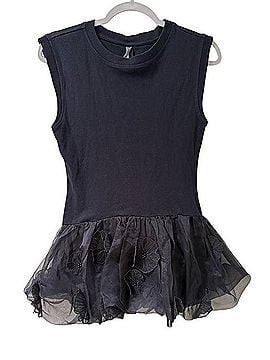 Anthropologie 3D Floral Peplum Tank Sleeveless T-Shirt (view 2)