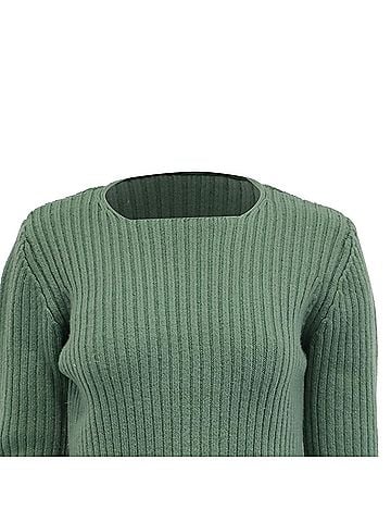 Theory Theory Knitted Square Neck Longsleeve Sweater in Green Wool (view 2)