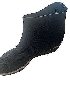 Bandolino Black Knit Pull-On Ankle Booties Ankle Boots (view 2)