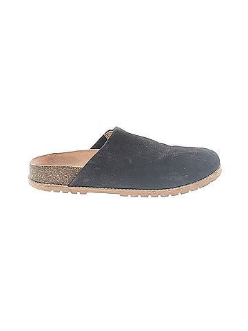 Madewell Madewell The Layne Clog Mule in Nubuck (view 1)