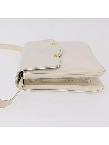 Gucci Shoulder Leather White Leather Shoulder Bag Bag (view 2)