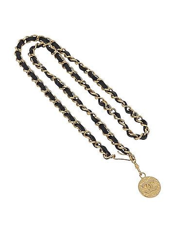 Chanel Vintage Logo Chain Belt Metal And Leather Gold Metal Belts Accessory (view 1)