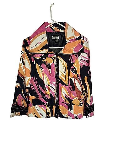 Berek Jacket (view 1)
