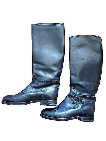 Bally Boots (view 1)