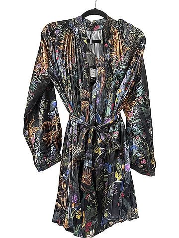 Beulah Casual Dress (view 1)