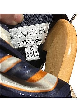 Robbie Bee Signature Casual Dress (view 2)