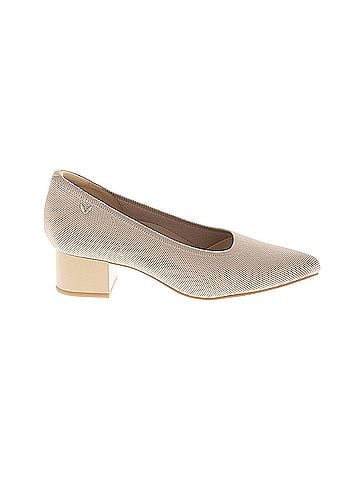 Vivaia Vivaia Heels (view 1)