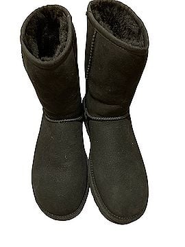 Ugg Snow boots (view 1)