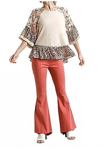 Umgee Floral &amp; Animal Waffle Knit Top in Natural (view 2)