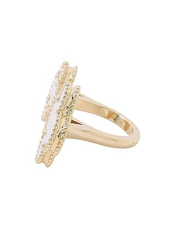 Van Cleef & Arpels Van Cleef &amp; Arpels Magic Alhambra Entre Les Doigts Ring, Mother of Pearl, 18K Yellow Gold, VCARN05500. (Wristband) (view 2)