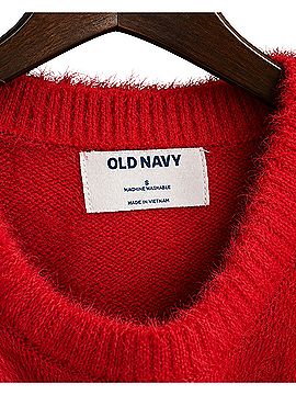 Old Navy Pullover Sweater (view 2)