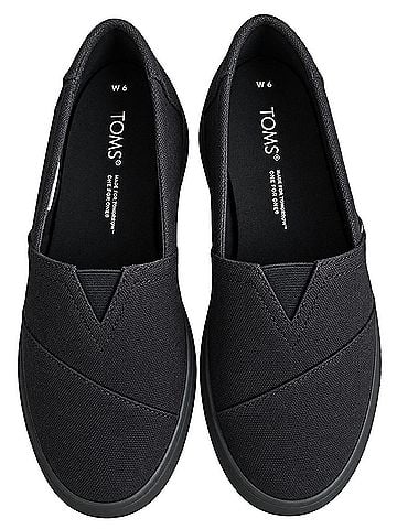 TOMS Tom’s Toms Flats (view 1)