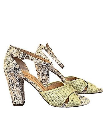 Banana Republic Heels (view 1)