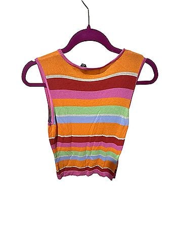 Carlisle Sleeveless Top (view 2)