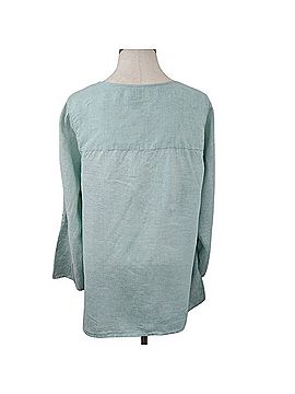 Tahari Blouse (view 2)