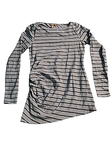 A Pea in the Pod Maternity Long Sleeve Top (view 2)