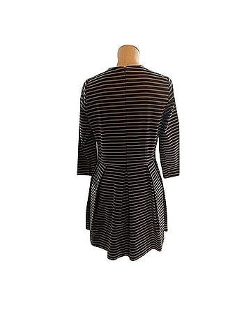 Gap Fit &amp; Flare Pleated A-line Casual Dress (view 2)