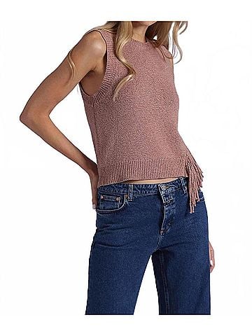 Minnie Rose Textured Sleeveless Crew Neck Tank Top in Mulgalia (view 2)