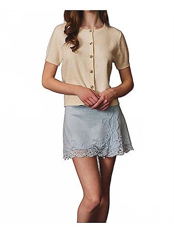 Le Lis Sallie Short Sleeve Sweater in Cream (view 2)