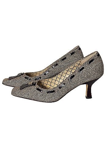 Etienne Aigner Heels (view 2)