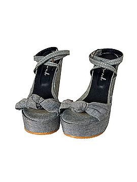 Tag Brand Heels (view 1)