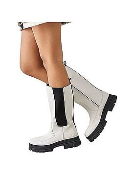 Ugg Boots (view 1)