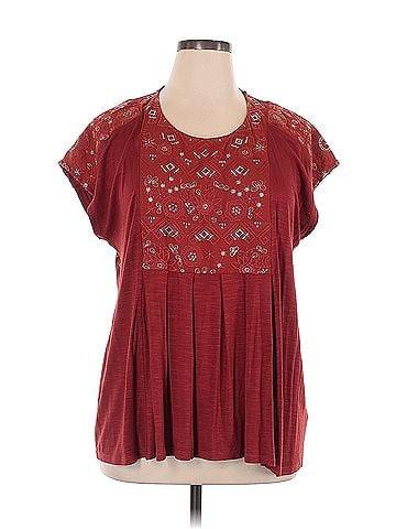 Akemi + Kin Akemi + Kin Short Sleeve Blouse (view 1)