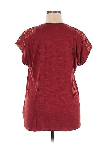 Akemi + Kin Akemi + Kin Short Sleeve Blouse (view 2)