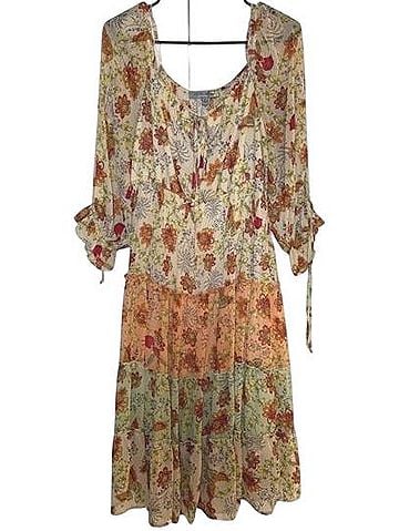 Figueroa & Flower Casual Dress (view 1)