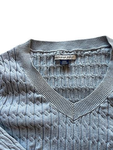 American Eagle Outfitters Pullover Sweater (view 2)