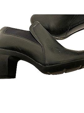 Clarks Heels (view 1)
