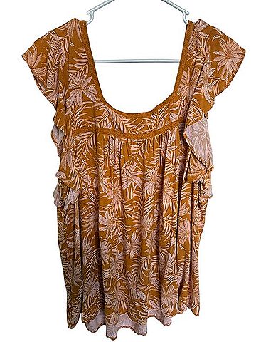 Jessica Simpson Sleeveless T-Shirt (view 2)