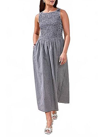 Tribal Ruched Detail Dress in Black (view 2)