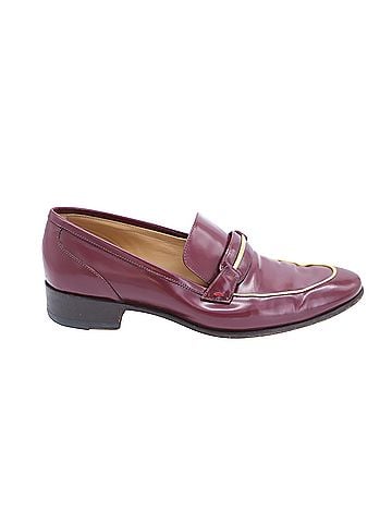 Salvatore Ferragamo Salvatore Ferragamo Loafers with Gold Accent in Burgundy Leather (view 1)