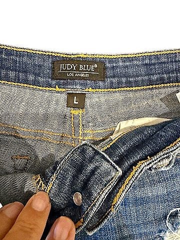 Judy Blue Tulip Hem Jean Shorts Denim Shorts (view 2)