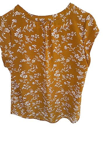 Fun2Fun Short Sleeve Blouse (view 2)
